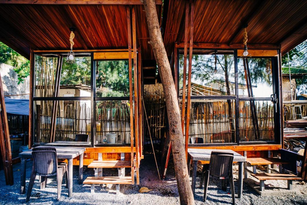 Straw Huts Liwliwa Hotell San Felipe  Eksteriør bilde