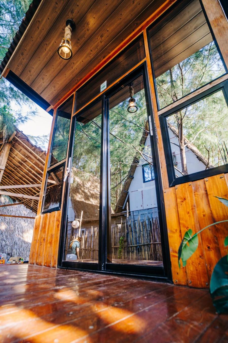 Straw Huts Liwliwa Hotell San Felipe  Eksteriør bilde
